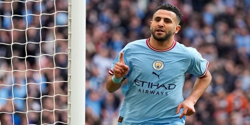 Mahrez nhận được nhiều sự chú ý từ khi vẫn là cầu thủ trẻ.